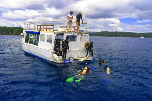 Diving in Port Vila Vanuatu